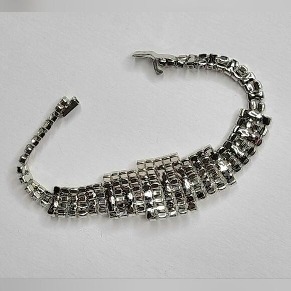 Vintage rhinestone bling statement bracelet - Picture 7 of 7